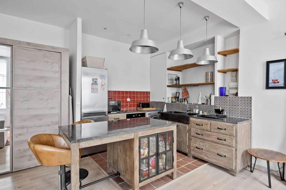 Appartement à PARIS-9E