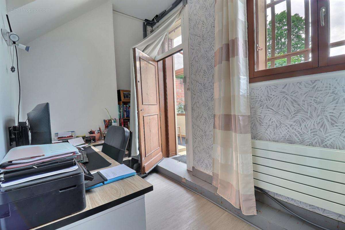 Maison à COUPVRAY