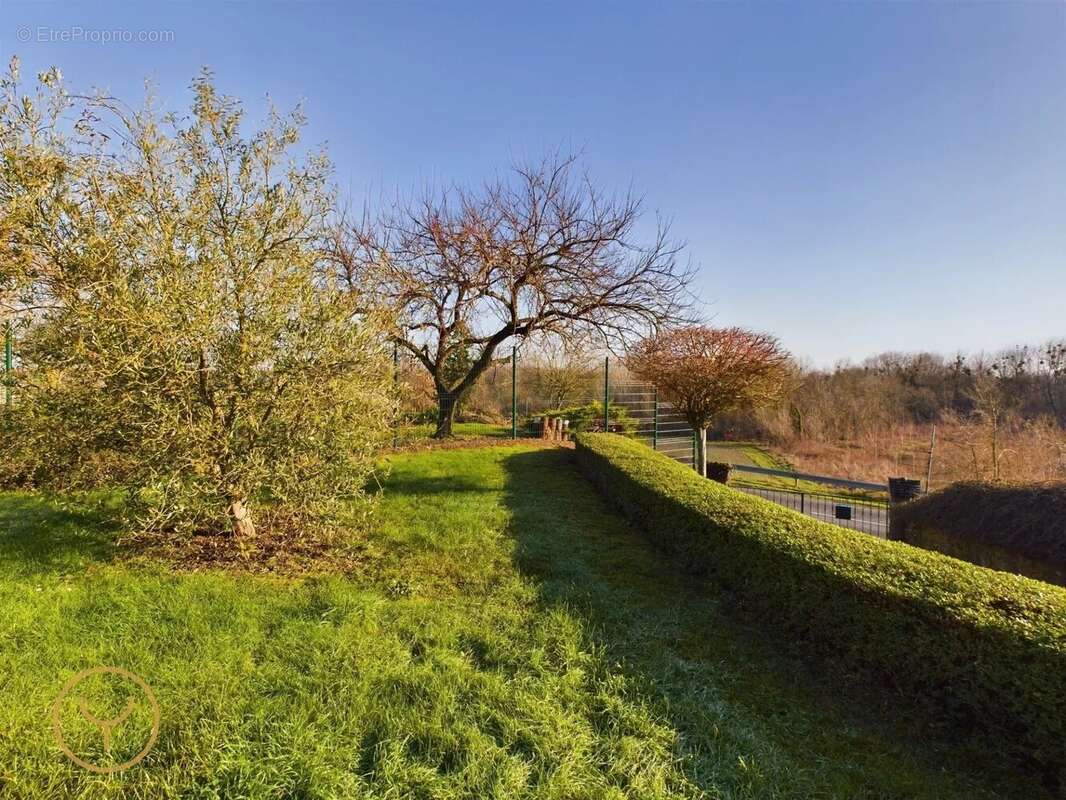 Maison à MARCILLY-SUR-SEINE