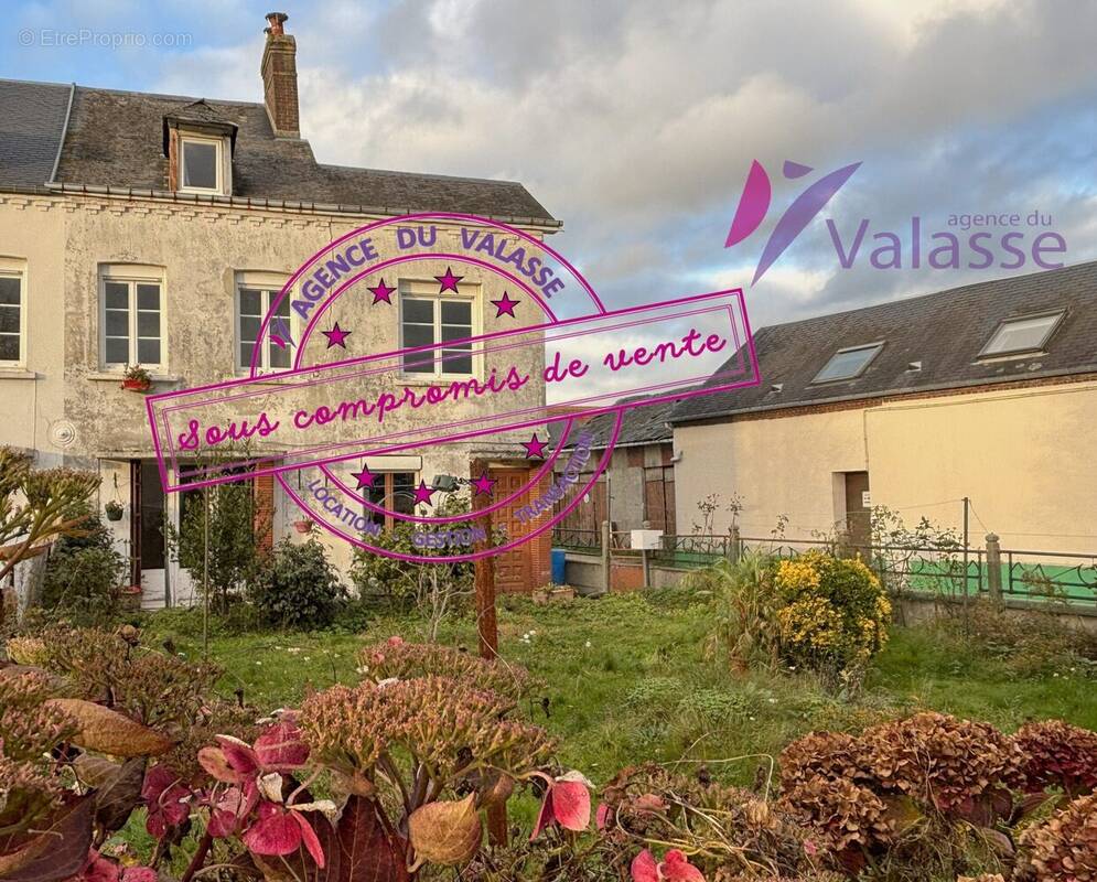 Maison à LA FRENAYE