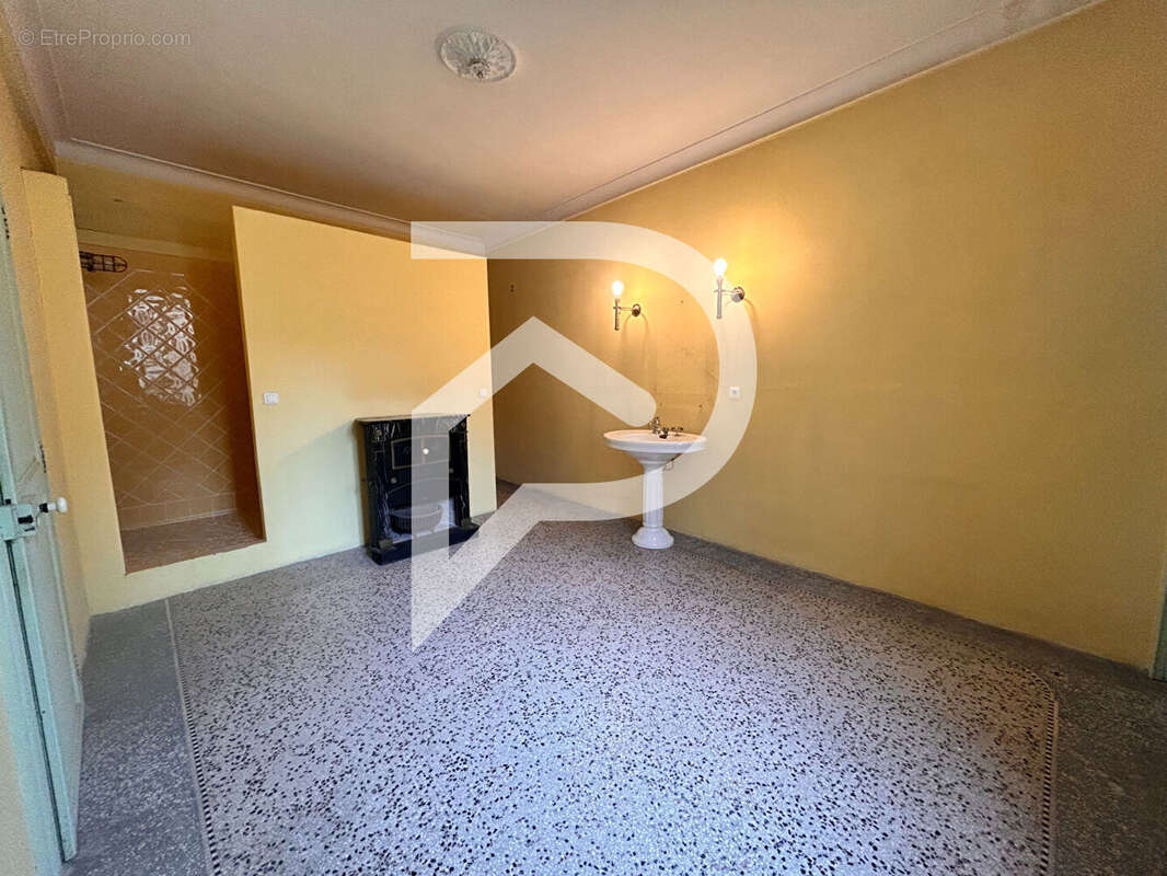 Maison à AIGUES-MORTES