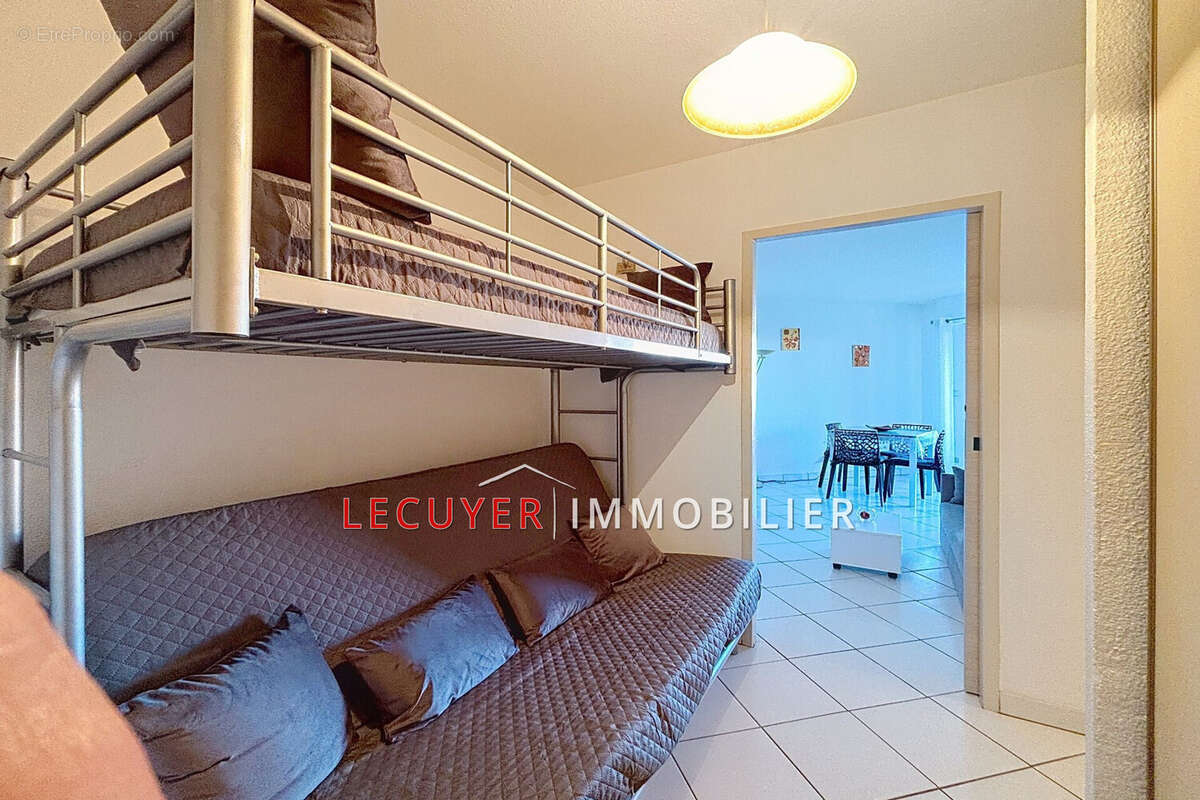 Appartement à VALLAURIS