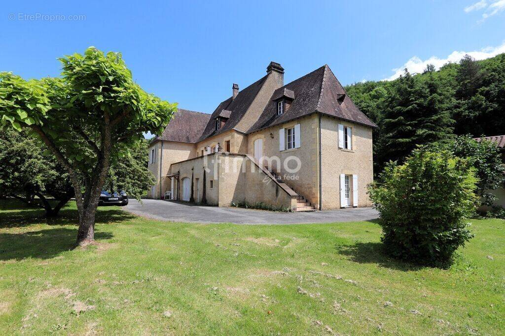 Maison à LES EYZIES-DE-TAYAC-SIREUIL