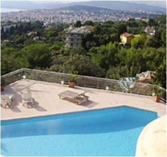 Piscine - Maison à CANNES