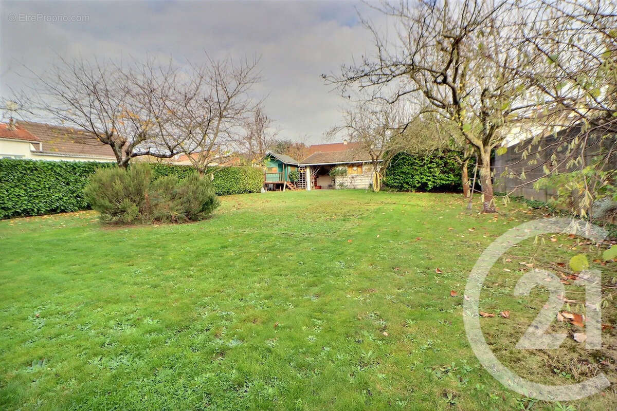 Maison à AULNAY-SOUS-BOIS