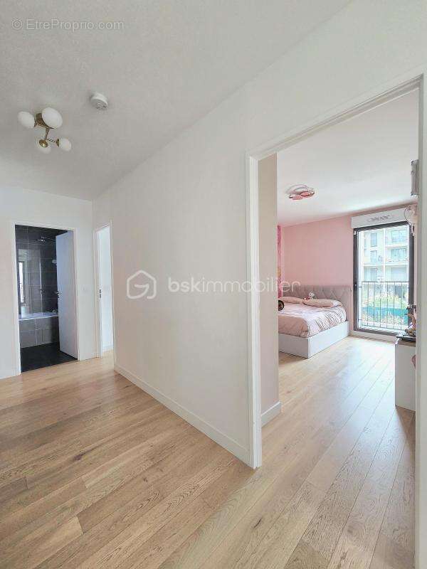 Appartement à RUEIL-MALMAISON