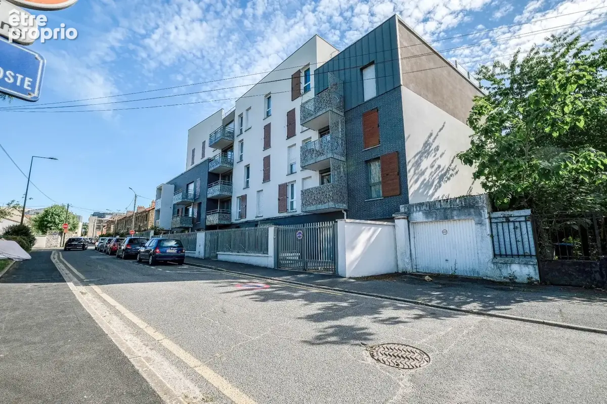 Christophe Michaudelle Capifrance, vous propose à MEAUX, appartement récent (2020) 2 pièces 50 m² avec son balcon et sa place de - photo 10