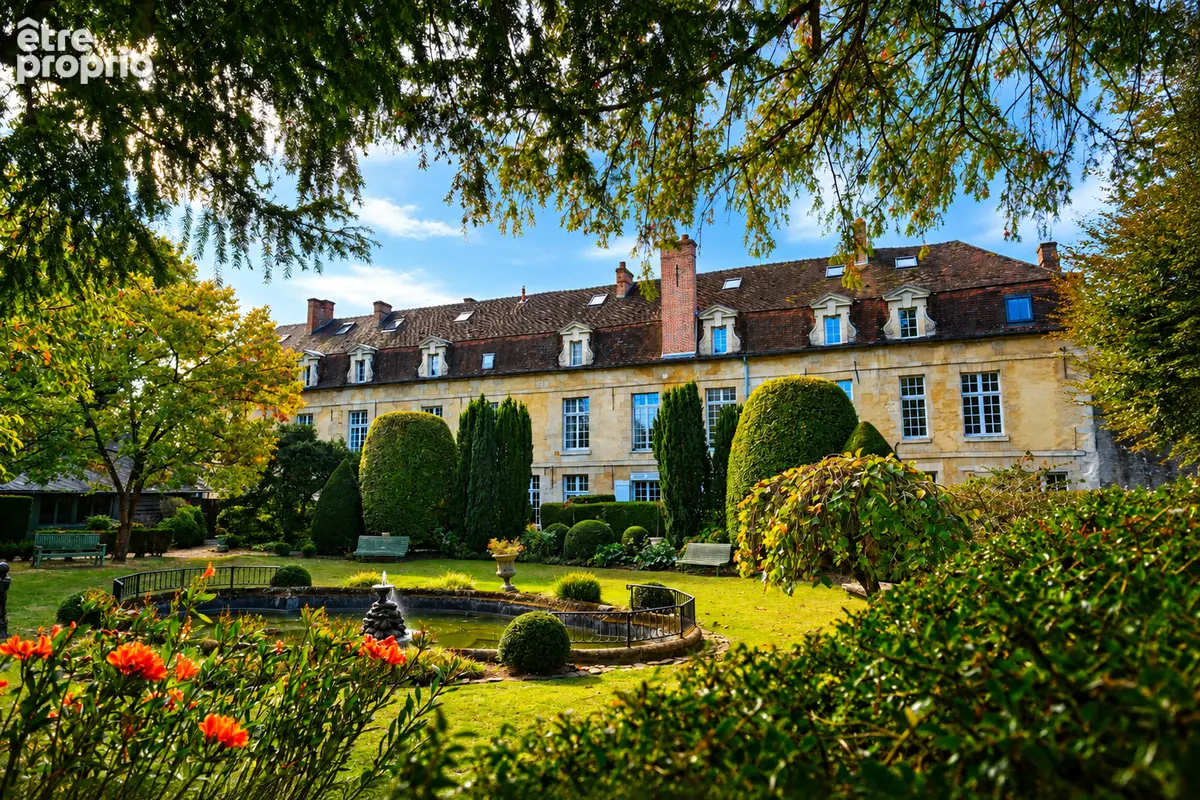 Senlis, l'art de vivre dans un couvent classé Monument Historique UE - photo 1