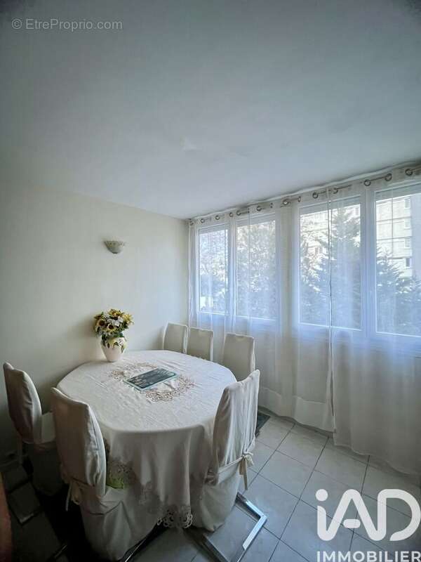 Photo 2 - Appartement à ORLY