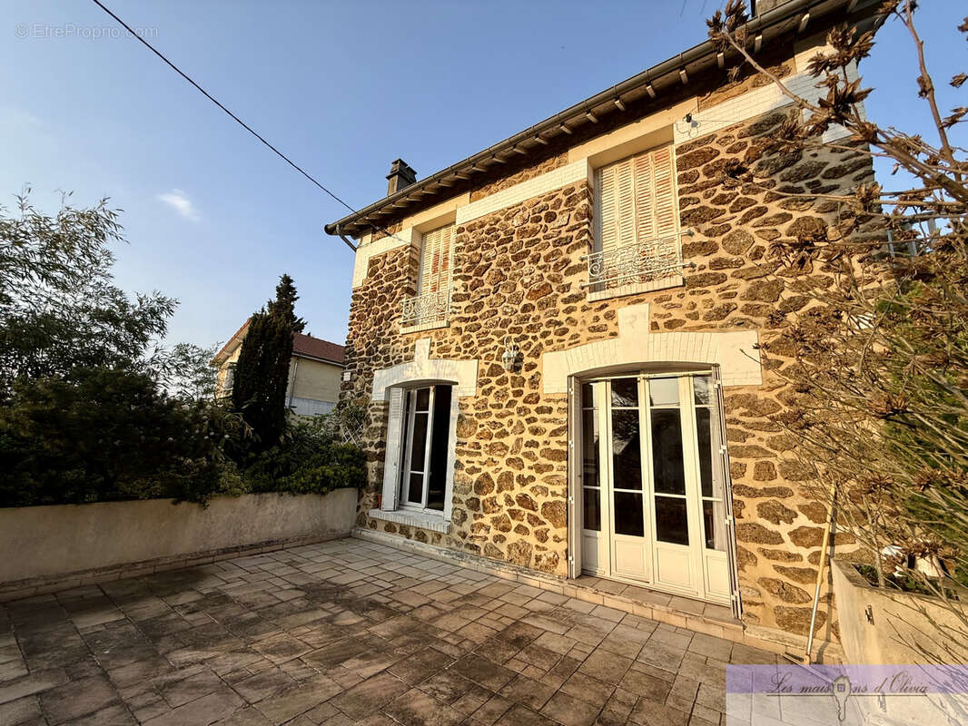 Maison à SUCY-EN-BRIE