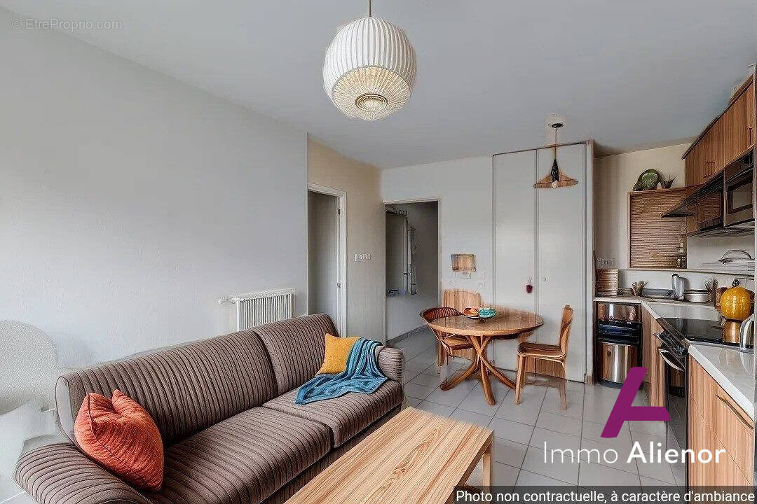 Appartement à VILLENAVE-D'ORNON