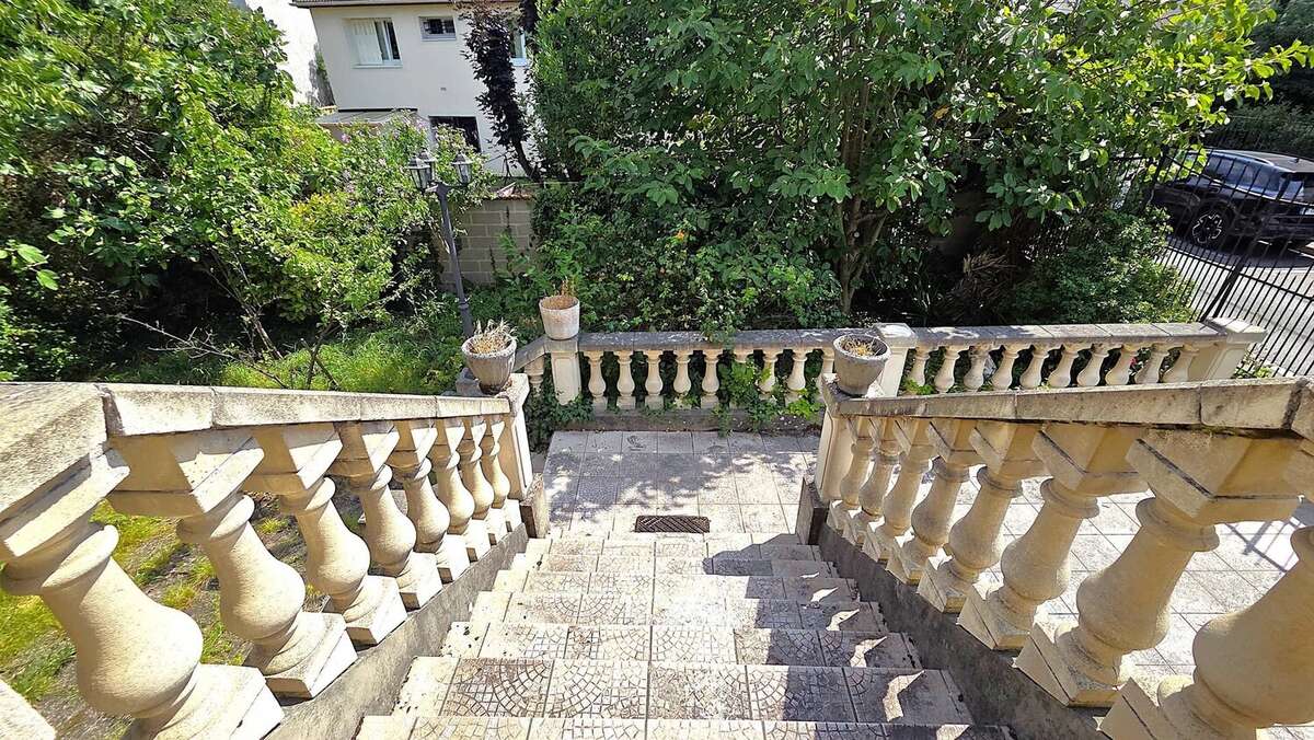 Montfermeil - photo 5