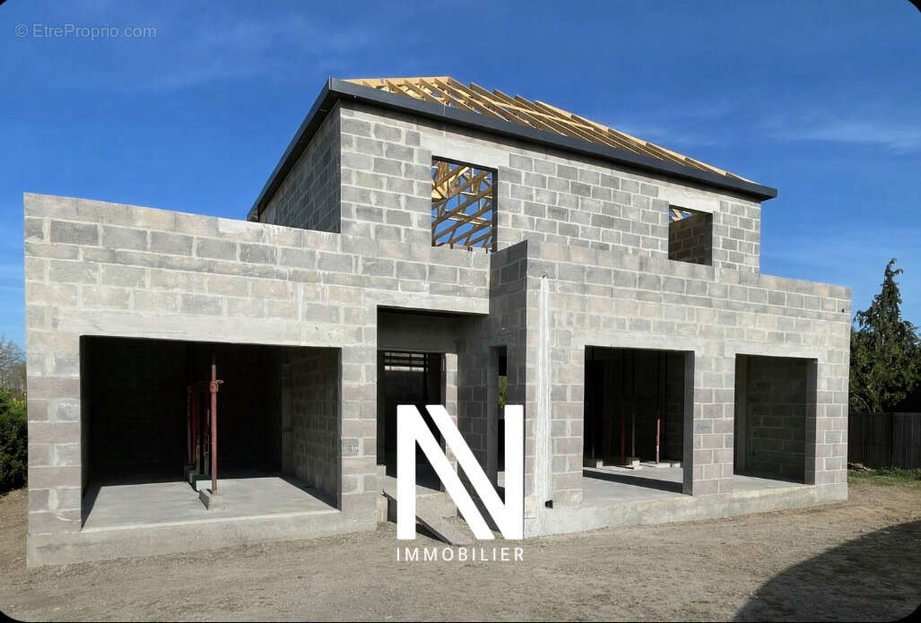 Maison à SAINT-CONTEST