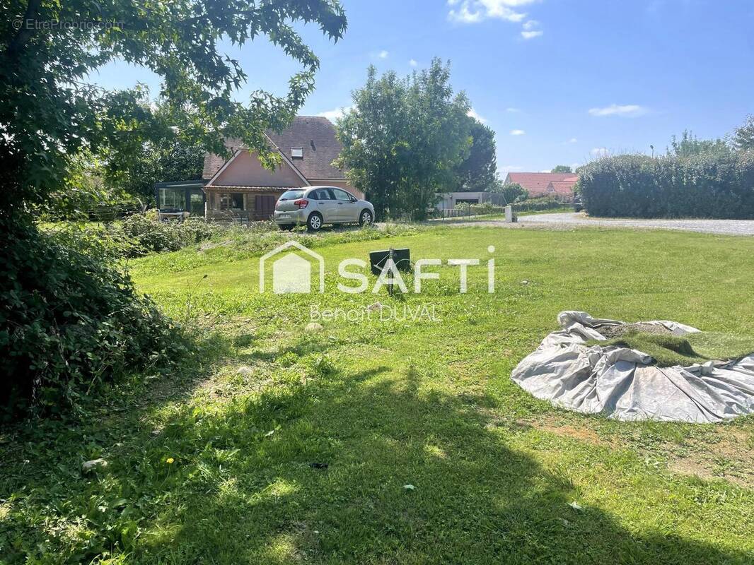 Photo 1 - Terrain à MORLAAS