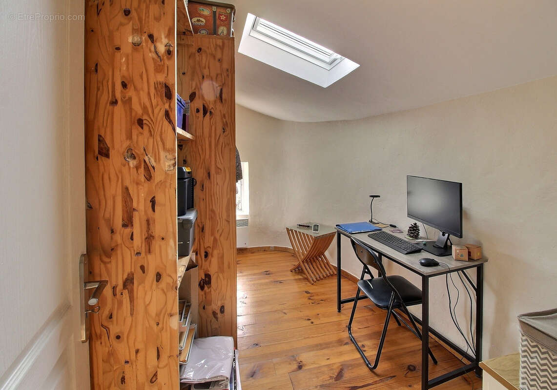 Maison à CAUSSE-DE-LA-SELLE