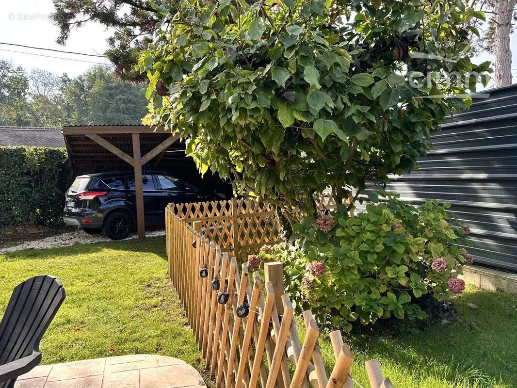 Maison à CONGIS-SUR-THEROUANNE