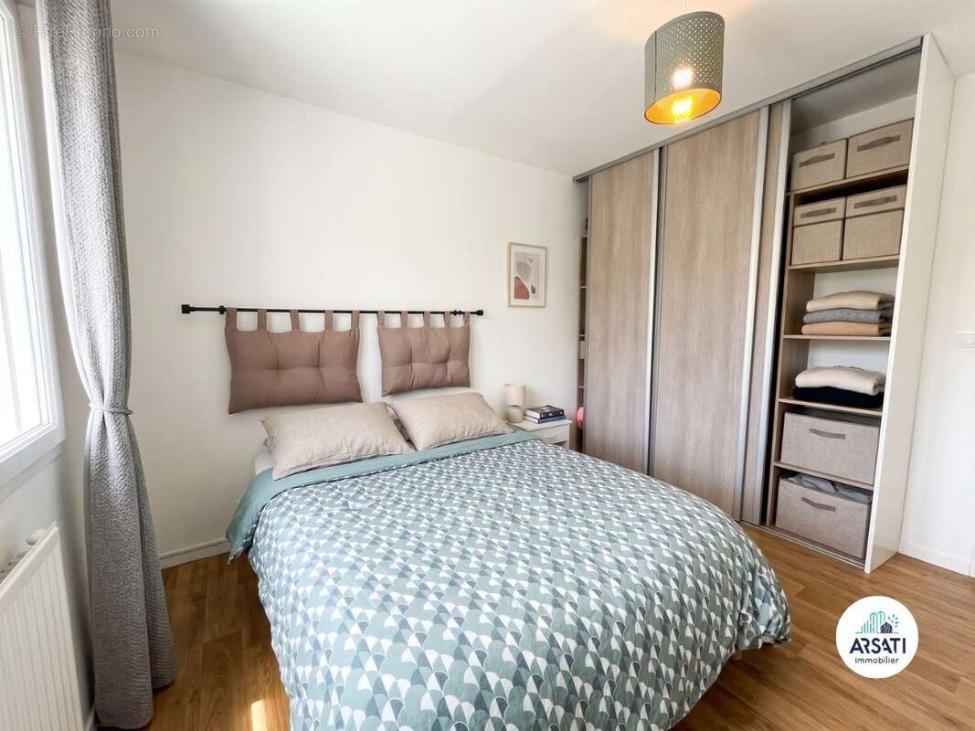 Appartement à SAINT-JACQUES-DE-LA-LANDE