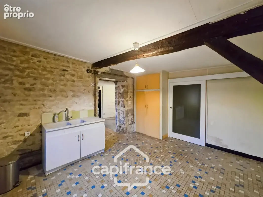 URZY (58) – Maison de caractère 133 m² aux multiples possibilités - photo 5