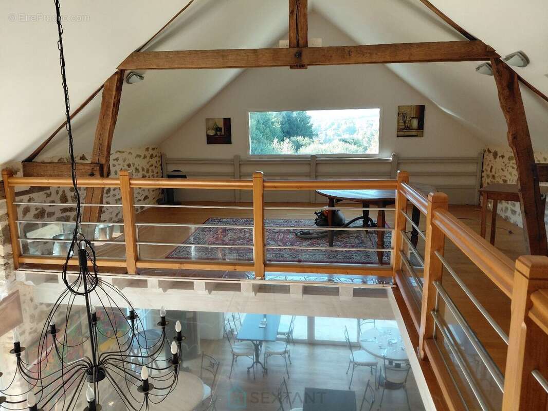Maison avec activité de restauration gastronomique - photo 12