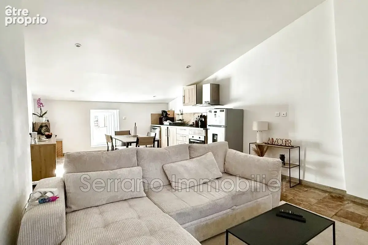 Appartement 3 pièces 84 m² à vendre à Graveson (13690) - photo 2