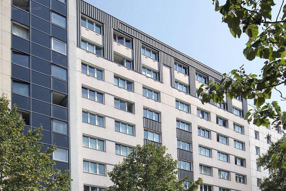Appartement à PARIS-19E