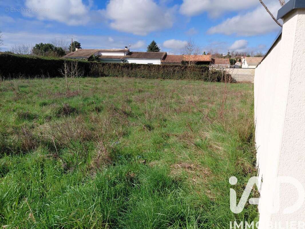Terrain 1028 m² à Trois-Palis  - photo 4
