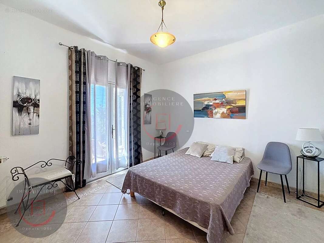 Maison à LES ADRETS-DE-L&#039;ESTEREL