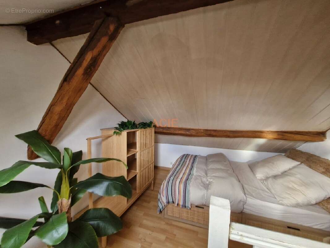 Appartement à LOUVRES