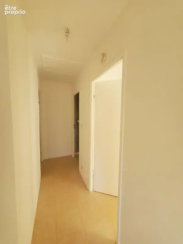 Maison t3 a 500 du bourg avec jardin et garage - photo 10
