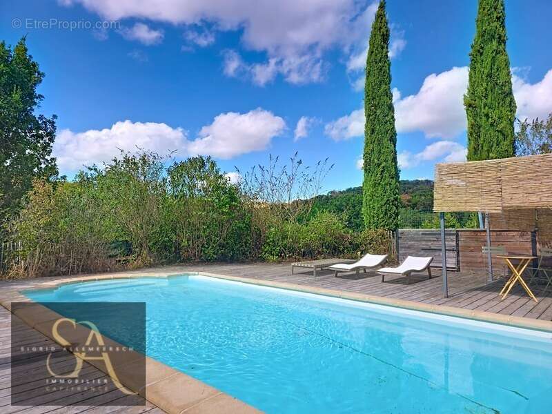 Maison à BRUGAIROLLES