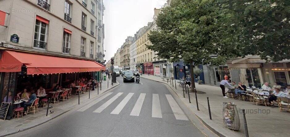 Commerce à PARIS-3E