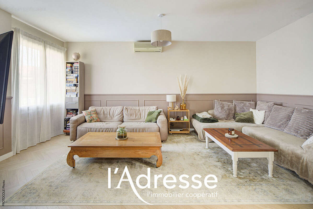 Exclusivité l'Adresse - Toulouse (Quartier Bordeblanche / Lardenne) - Maison T5 de 157.28m² sur un Terrain de 425m² - photo 7