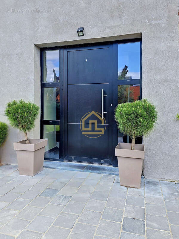 Maison à ESTREUX