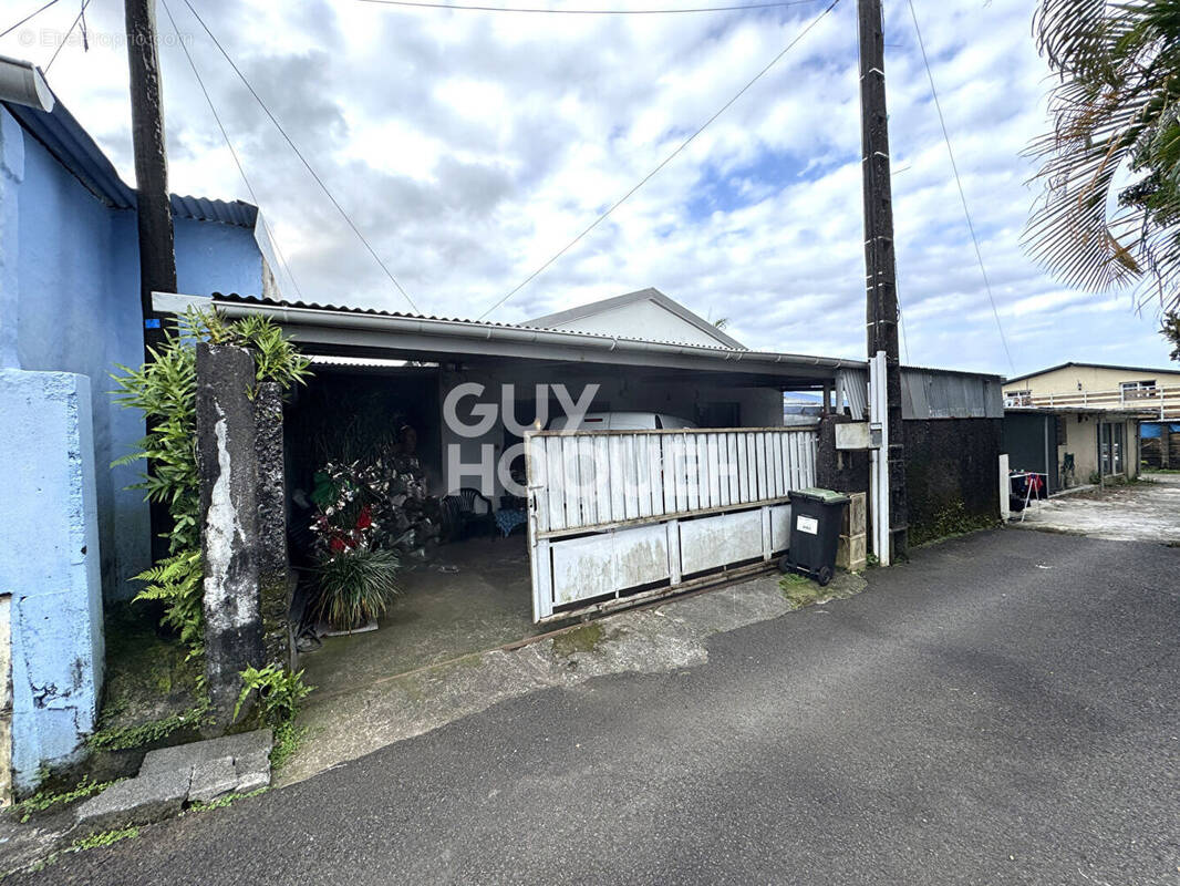 Maison à SAINT-BENOIT