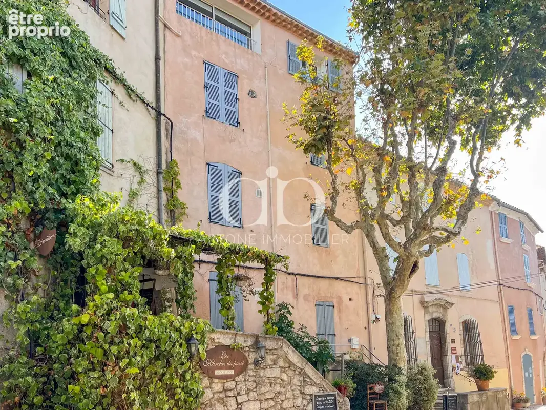 Appartement à LA CADIERE-D'AZUR