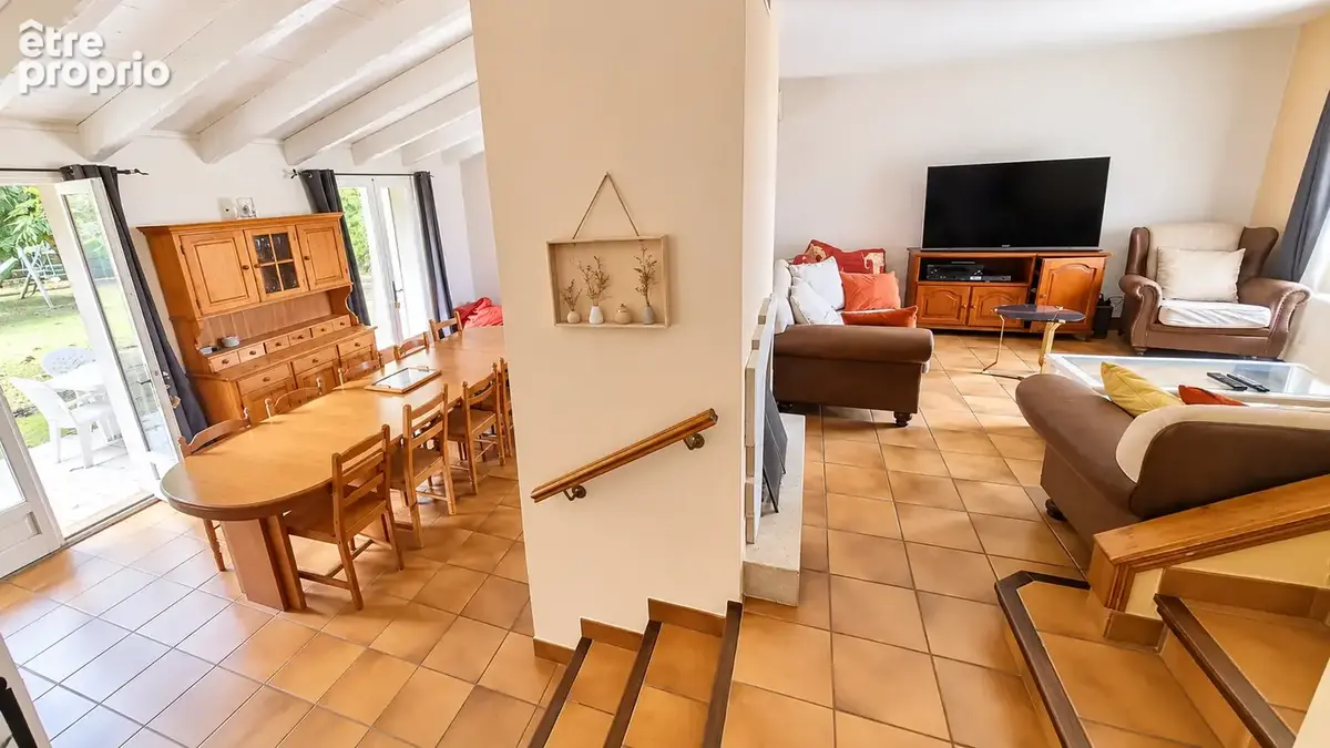 Maison d’architecture 180 m2 avec 5 chambres, piscine et terrain de 1 255 m2   proche Lézignan-Corbières - photo 5