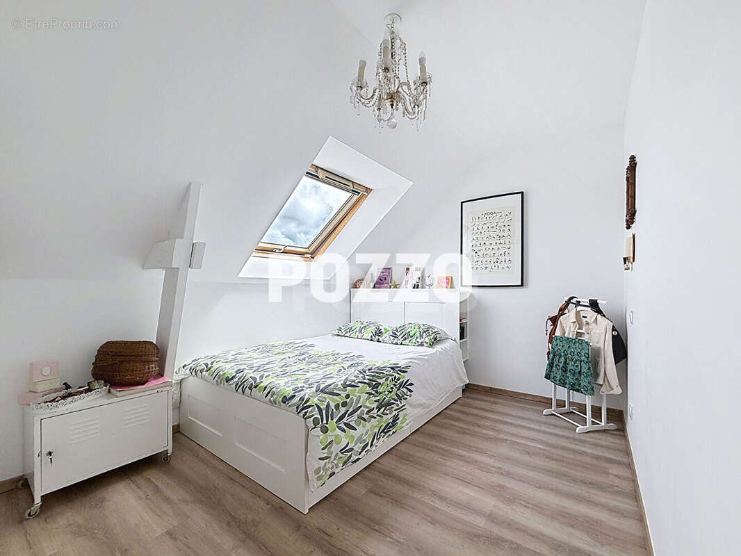 Maison à JULLOUVILLE