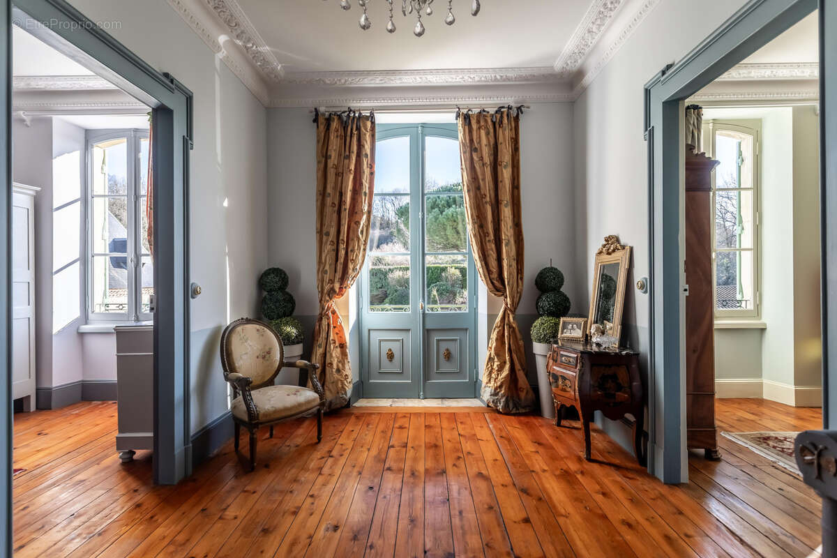 Maison à MONFLANQUIN