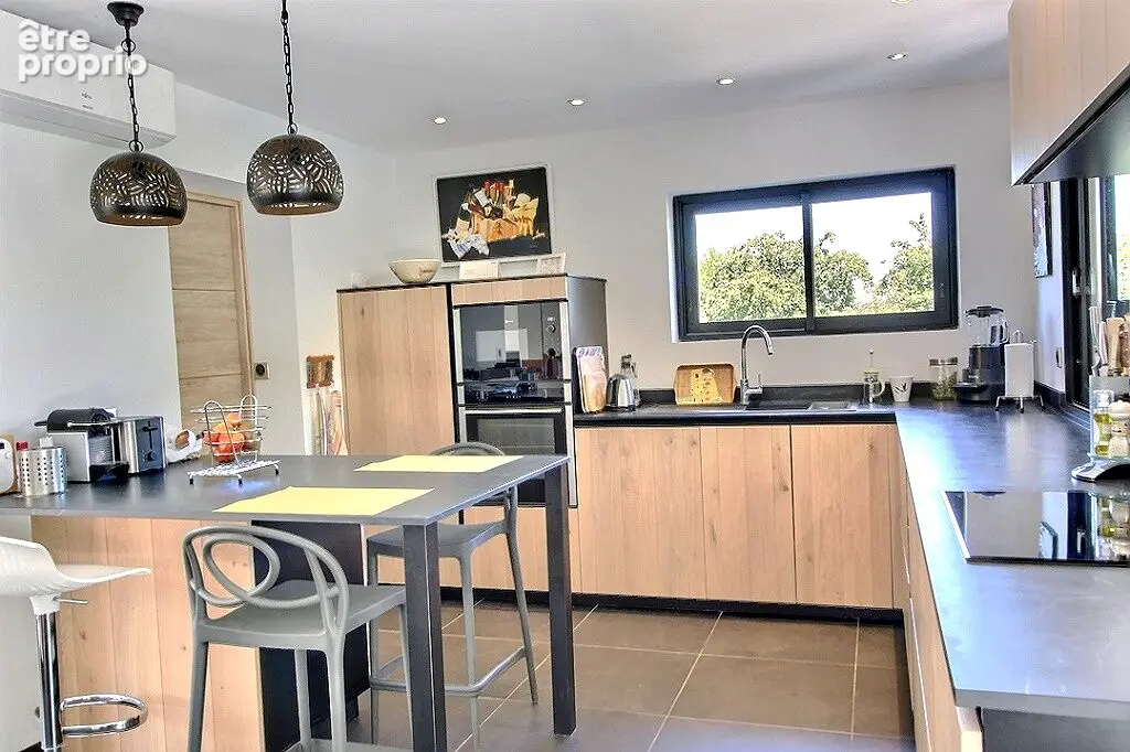 MAISON DE VILLE A VENDRE SAINT DIDIER 150 m² sur 750 m² de terrain avec piscine - photo 9