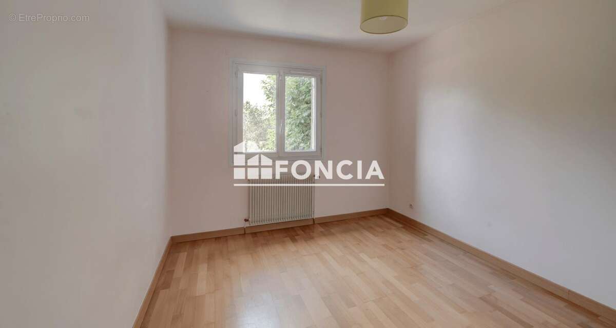 Maison à PREVESSIN-MOENS