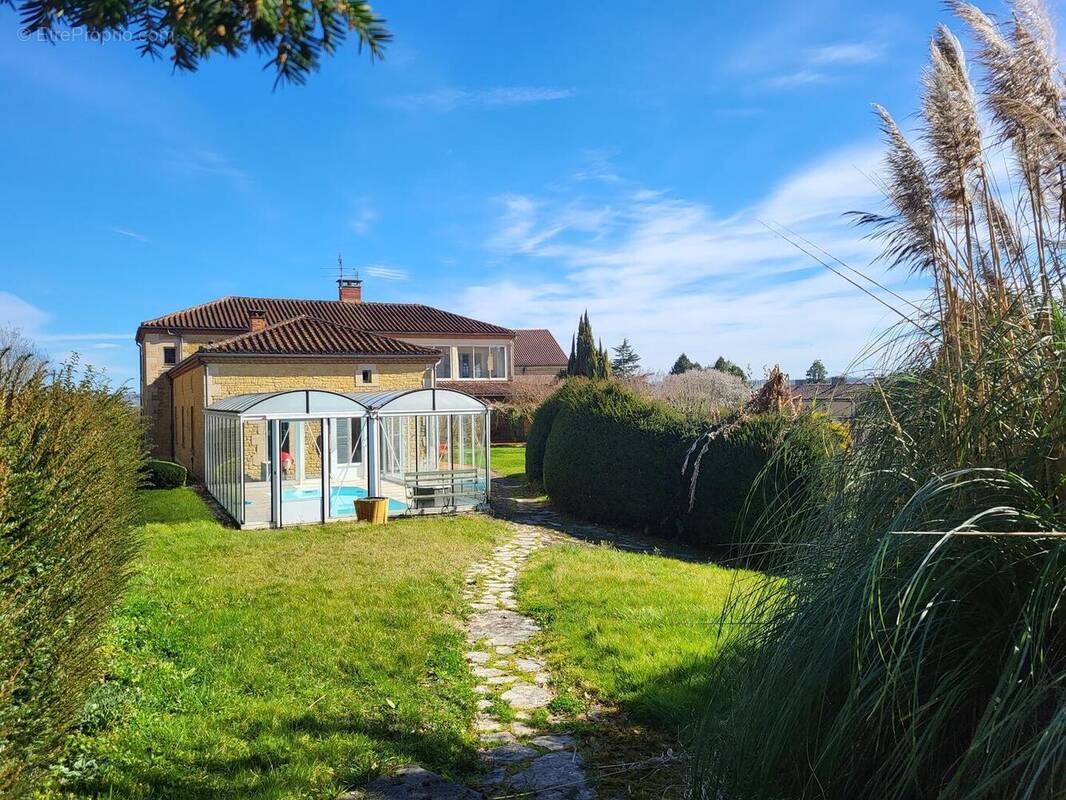 20250228120416 - Maison à PROISSANS