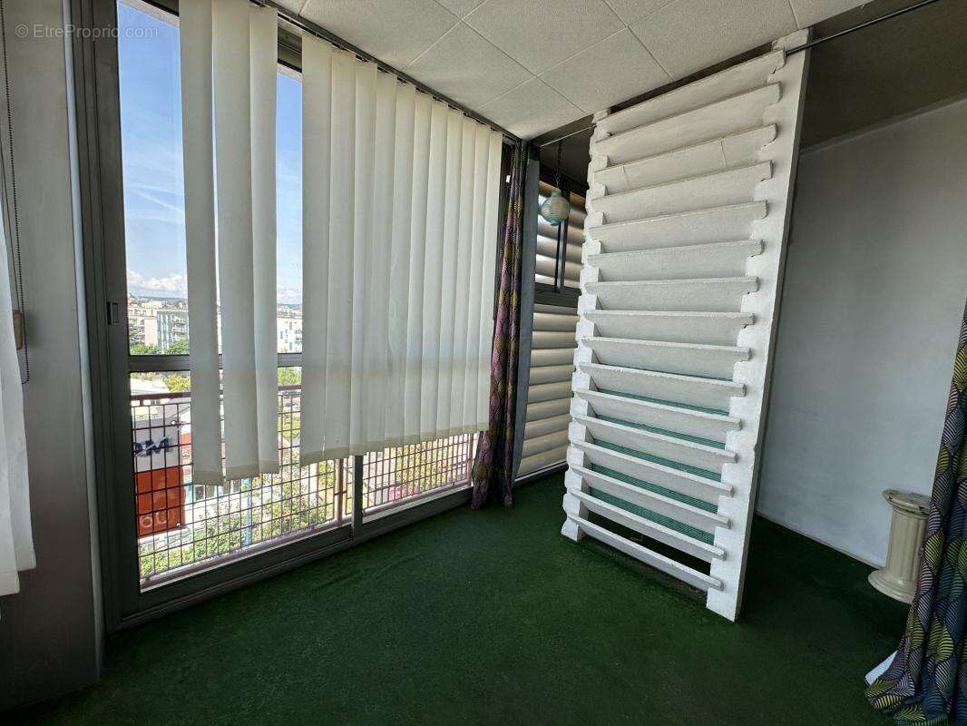 Appartement à SOTTEVILLE-LES-ROUEN