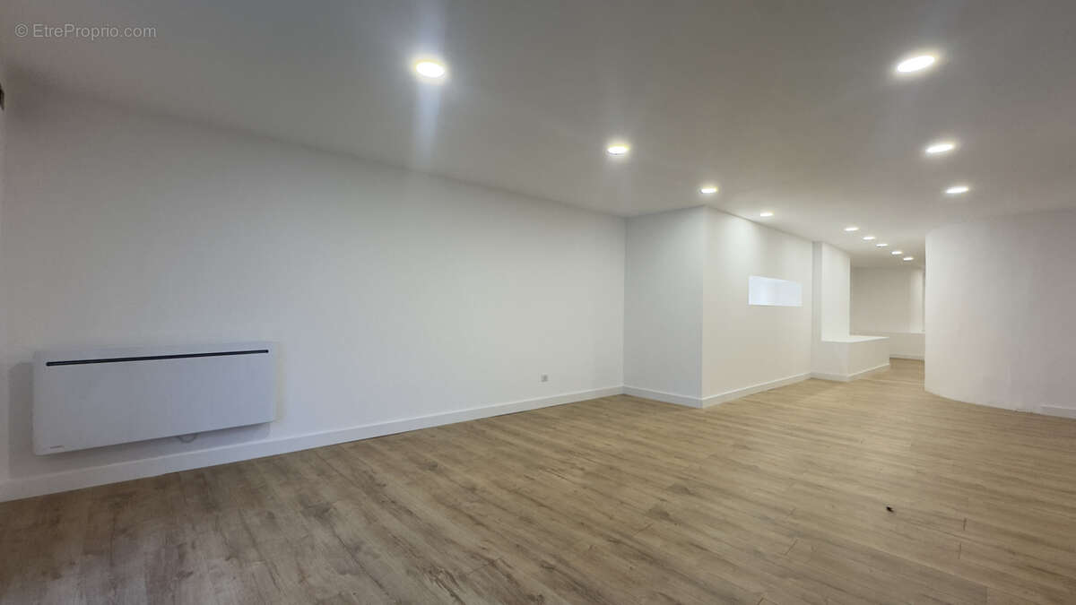 Local commercial / bureaux à vendre   121 m2   vandœuvre village - photo 3