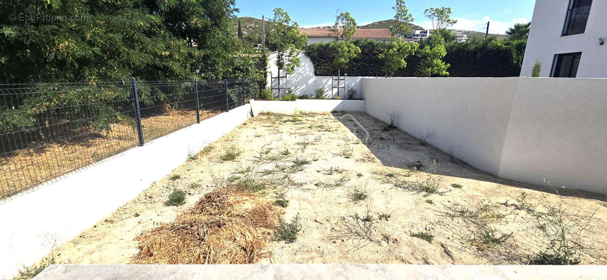 LE ROVE ! VILLA NEUVE de type 4 de 100 m² sur 426 m² de terrain avec terrasse et sous-sol de  50 m² - photo 10