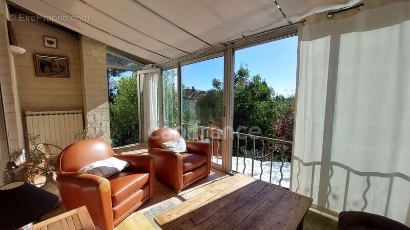 Maison avec studio indépendant et piscine – Cadre exceptionnel – Villeneuve-lès-Avignon - photo 10