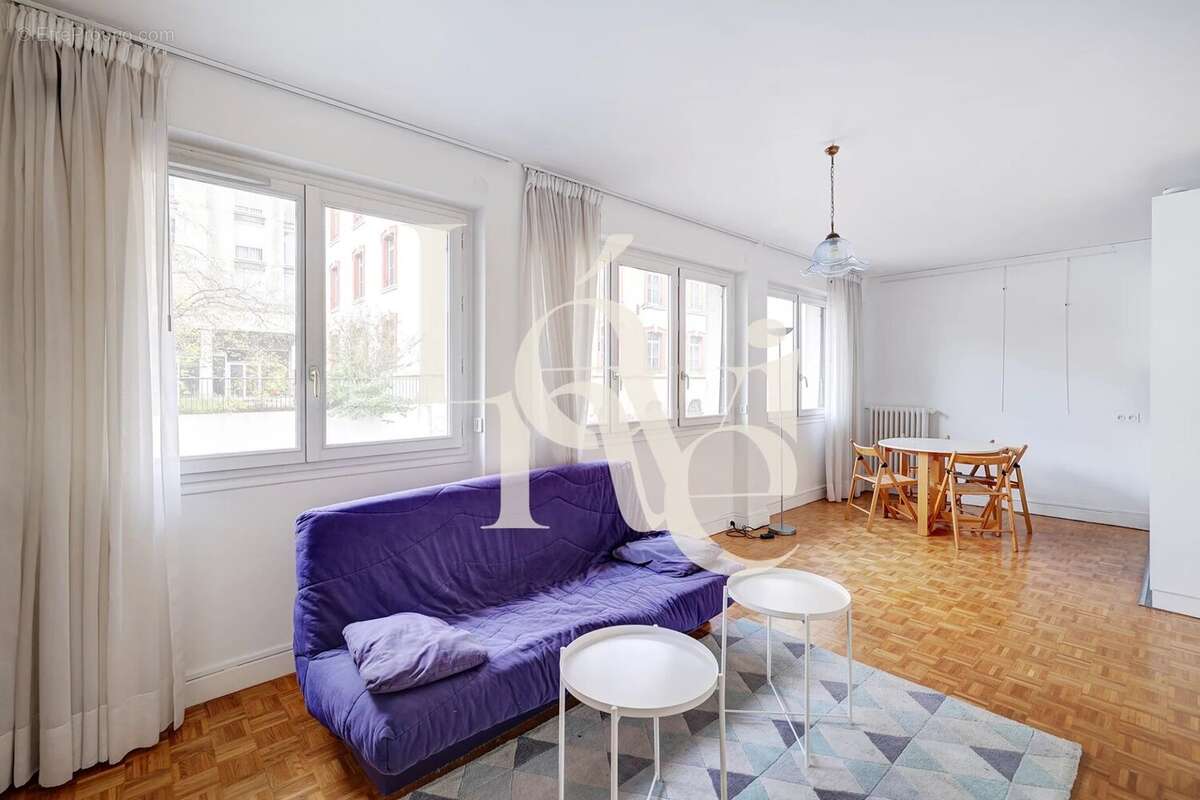 Appartement à PARIS-5E