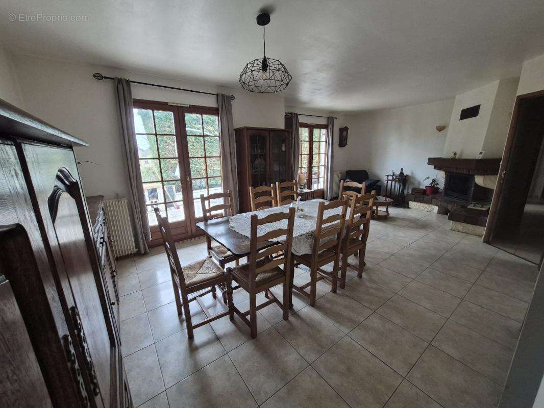 Maison à GARENNES-SUR-EURE