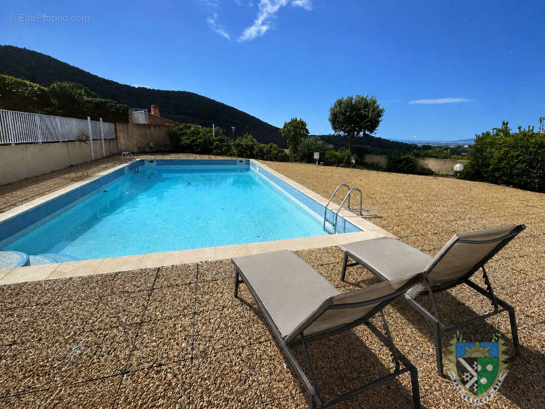 Maison à LA LONDE-LES-MAURES