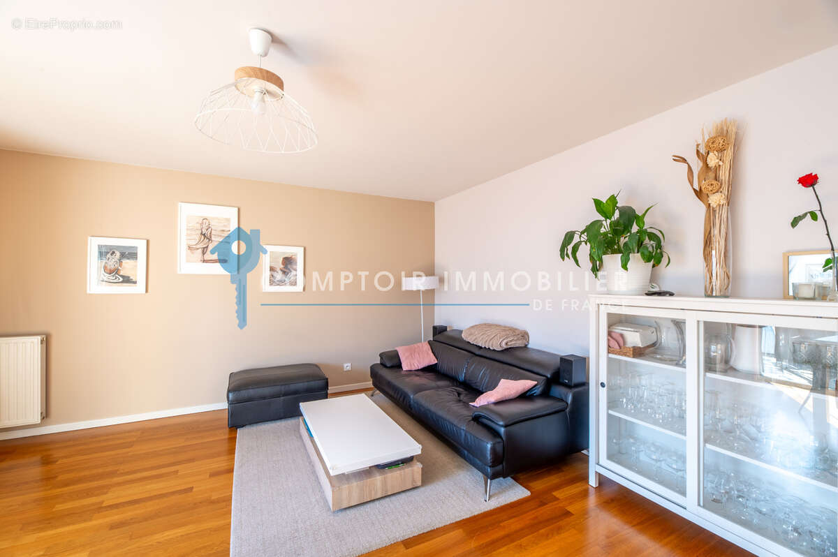 Appartement à LYON-8E