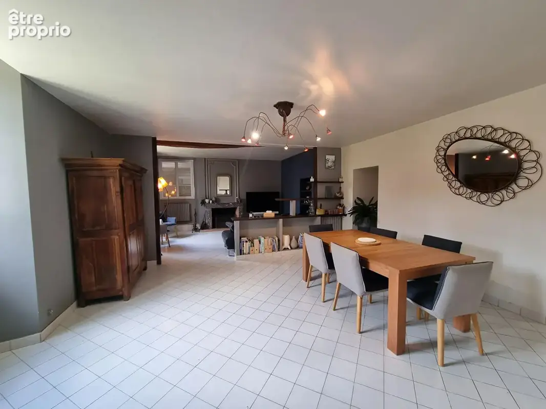 MAISON DE CAMPAGNE RENOVEE, piscine, dépendances, terrain 2 ha - photo 7